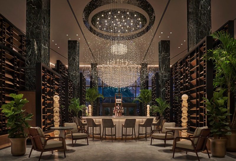 Four Seasons Hotel and Private Residences New Orleans